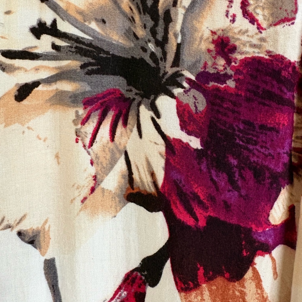 Coco + Carmen Floral Viscose Tunic Top, Gold Zip Front,  Boho Size M. Like new! - Picture 6 of 10
